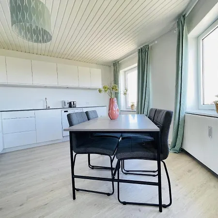 Aday - Greenway 2 Bedrooms شقة